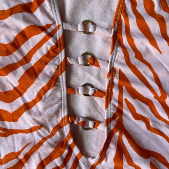 Icon Swim One Piece Peach/Orange Animal Print Racerback Open Front L‎ - Picture 5 of 7